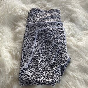 Athleta Black and White Patterned Leggings